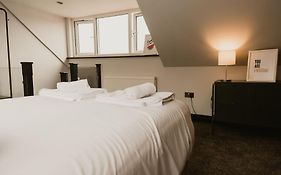 The Sun Deck Apartment - Westbrook Bay Beach - By Goldex Coastal Breaks
